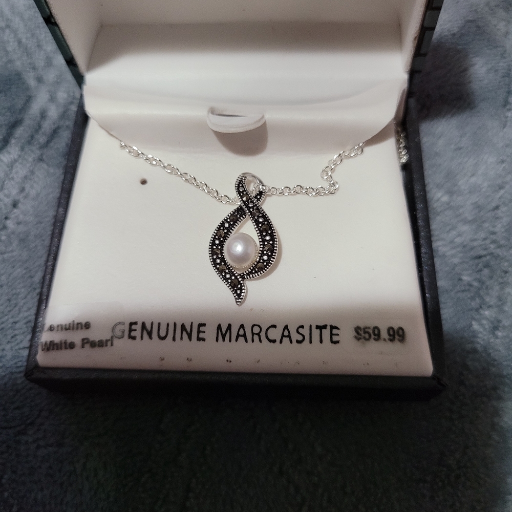 Pearl necklace